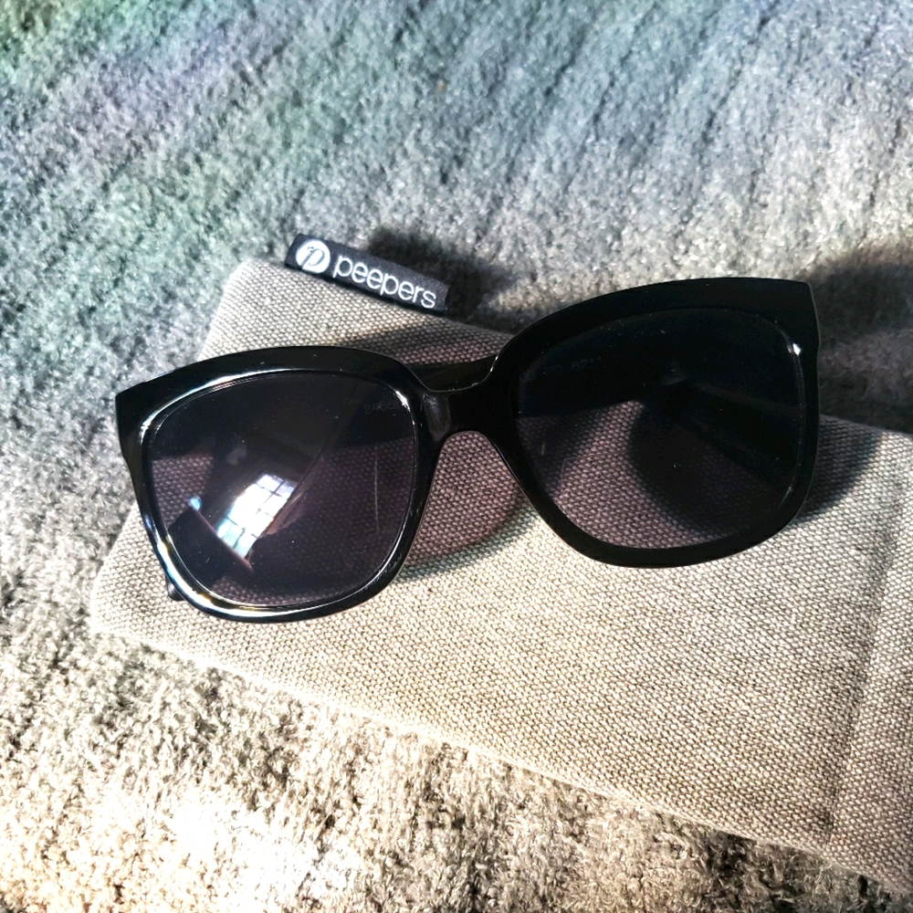 Peepers +1.50 Reader Sunglasses